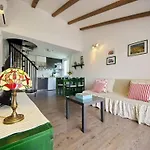 Apartamento Blissful Bay - One Bedroom With Balcony *
