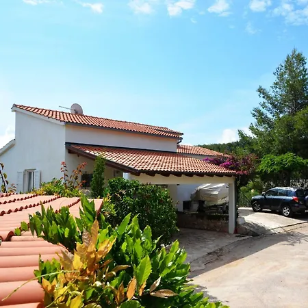Blissful Bay - One Bedroom With Balcony * Vrboska